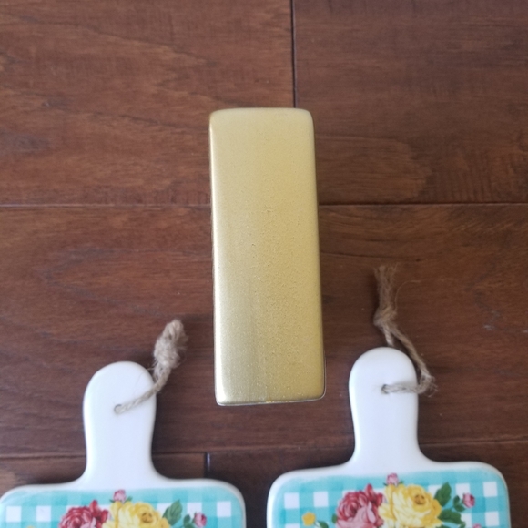 Ashland Letter "O" Home Decor Spring Cheese Board Tabletop - Picture 10 of 14